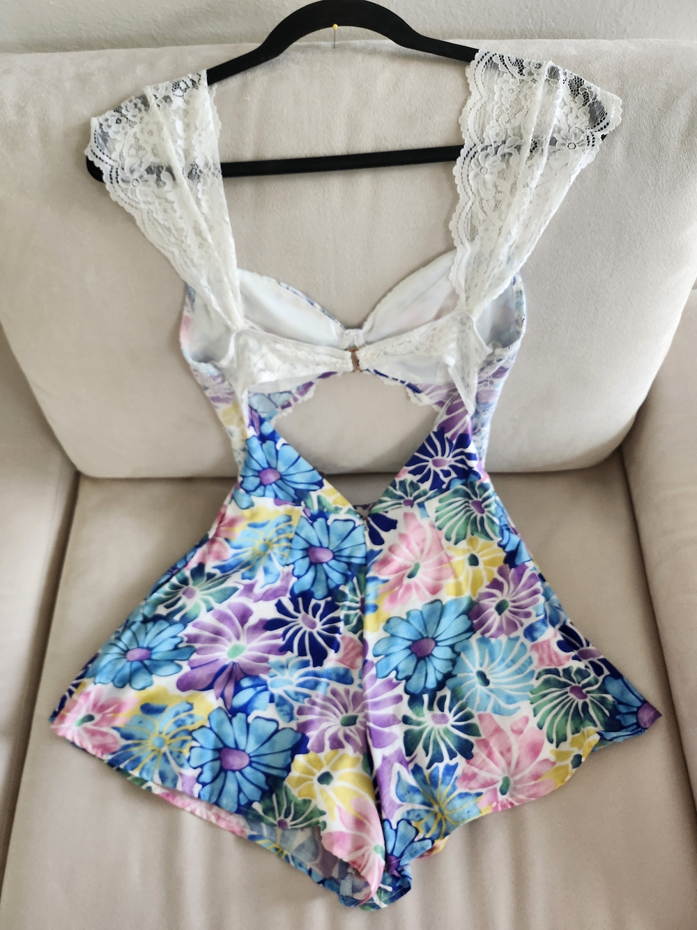Lace Trim Floral High-Waist Romper - Multicolor - Picture 3 of 4